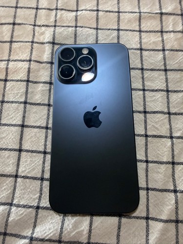 Apple iphone pro - 15,