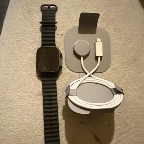 Apple watch ultra - watch, titan