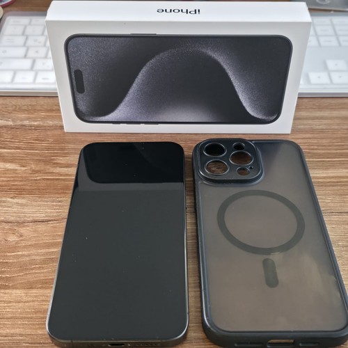 Apple iphone pro - 15,